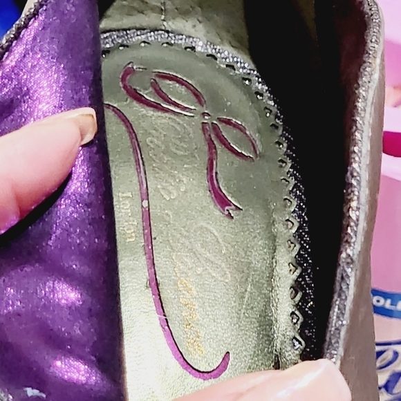 Anthro Poetic License Baby Cakes Toupe Deep V front Peep Toe Pumps Size: 7.5 - Picture 11 of 12